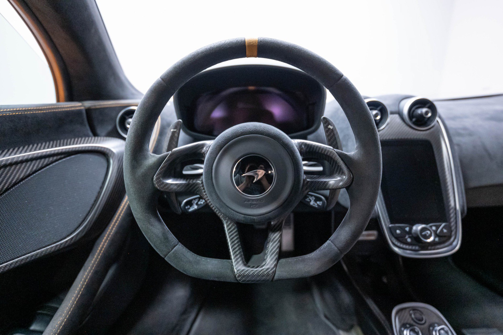 Used 2019 McLaren 600LT RWD image 10