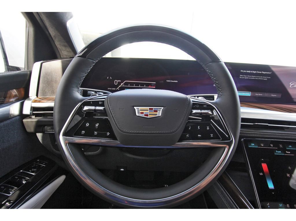 New 2026 Cadillac Escalade ESV Platinum Sport w/ LPO, ONYX Package image 14