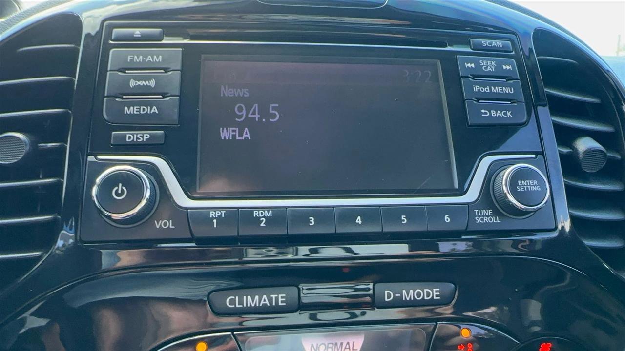 Used 2017 Nissan Juke SV image 23