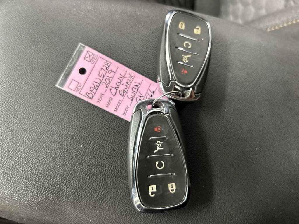 Used 2019 Chevrolet Equinox LT AWD/4WD image 12