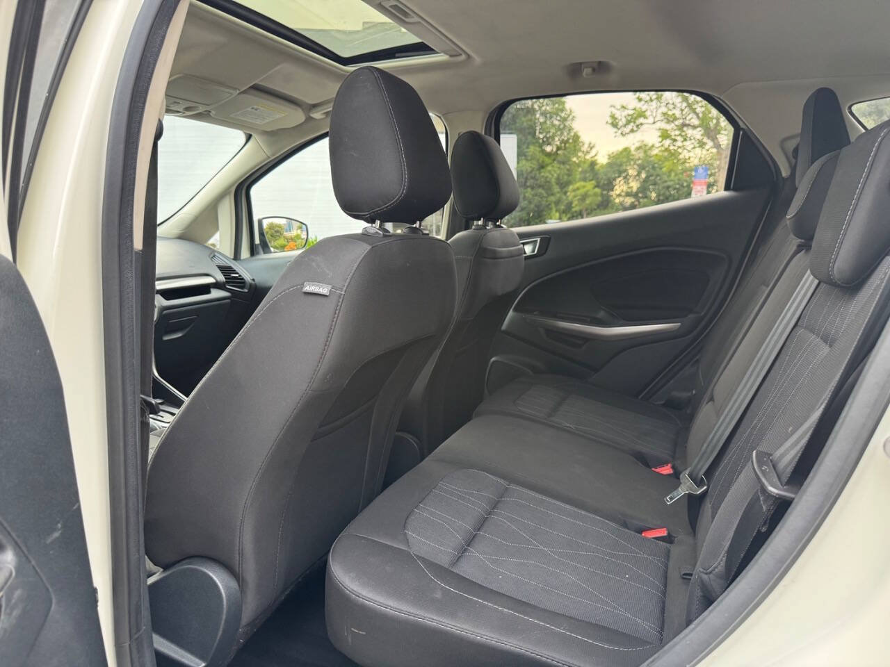 Used 2019 Ford EcoSport SE FWD image 12