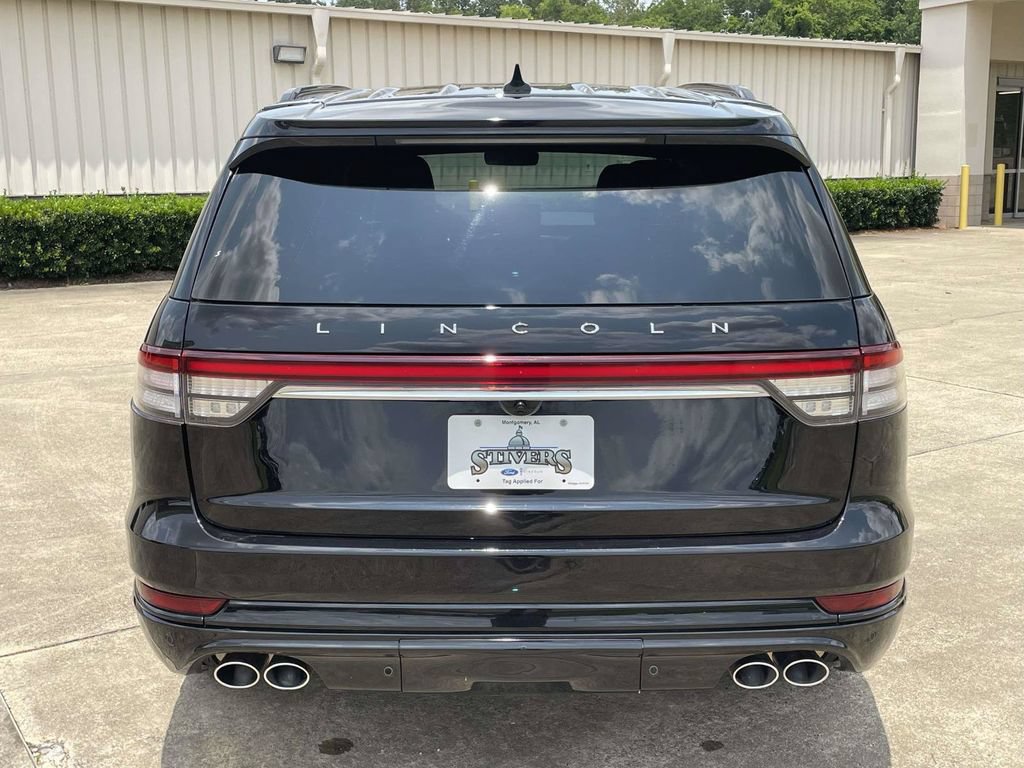 Used 2022 Lincoln Aviator Reserve w/ Equipment Group 201A AWD/4WD image 4