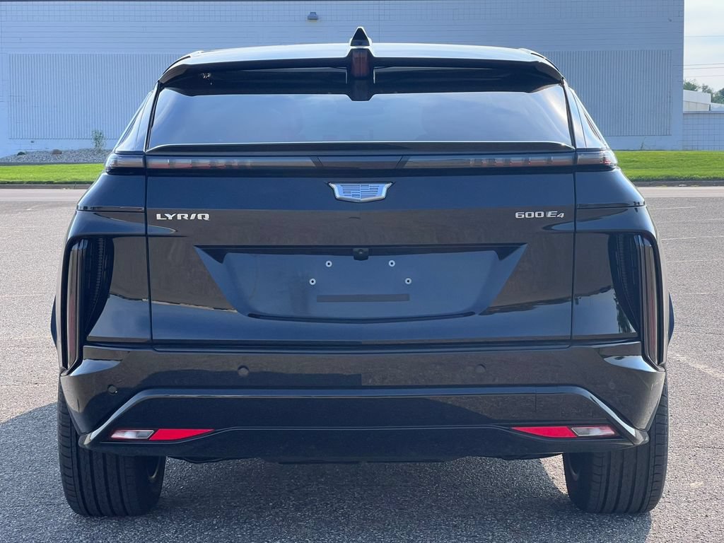 New 2026 Cadillac Lyriq Sport AWD/4WD image 40