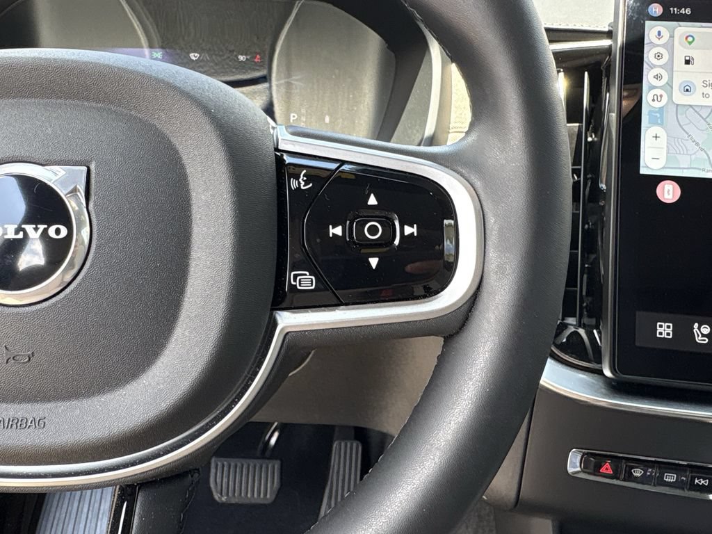 Used 2026 Volvo XC90 B5 Plus w/ Protection Package Premier AWD/4WD image 17
