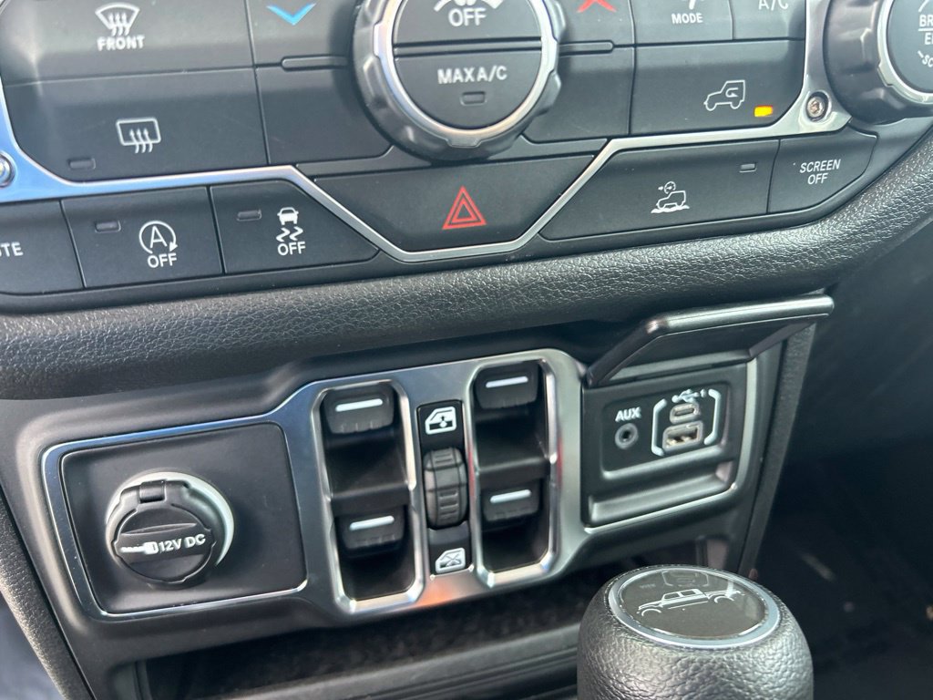 Used 2026 Jeep Gladiator Sport AWD/4WD image 38
