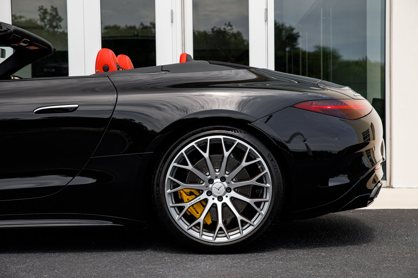 Used 2022 Mercedes-Benz SL 63 AMG 4MATIC image 10
