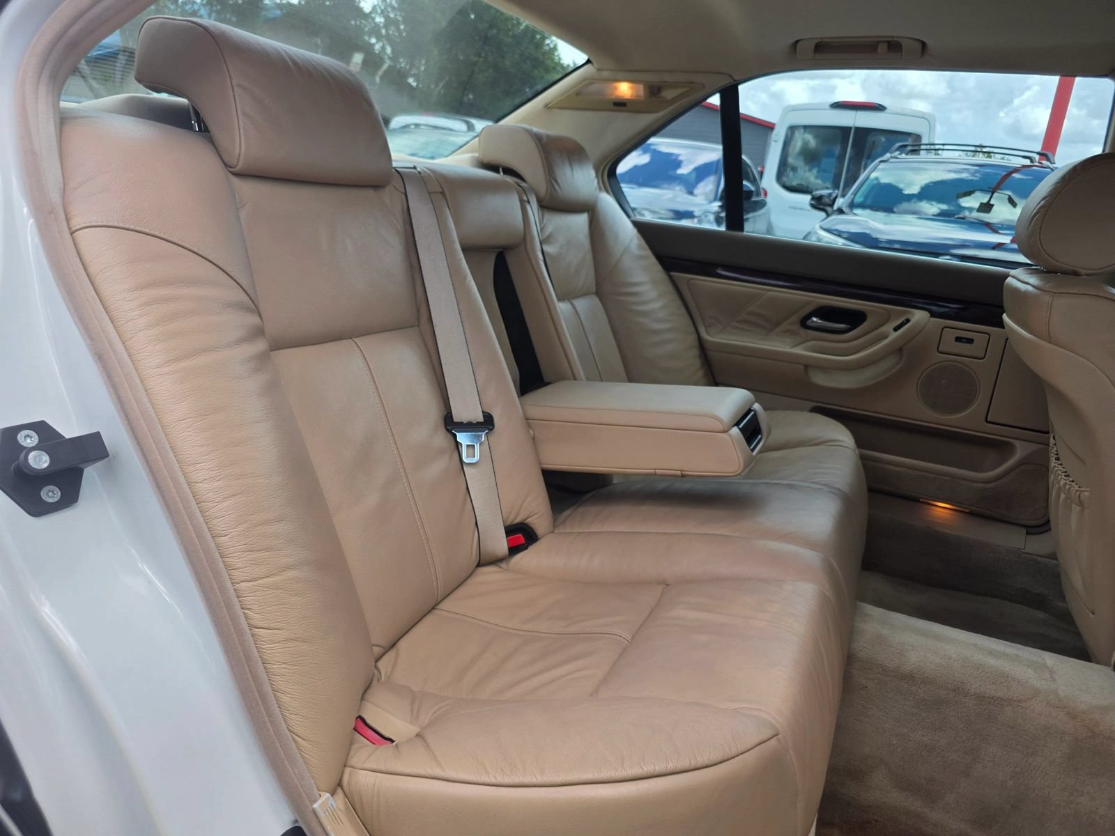 Used 1995 BMW 740iL RWD image 27