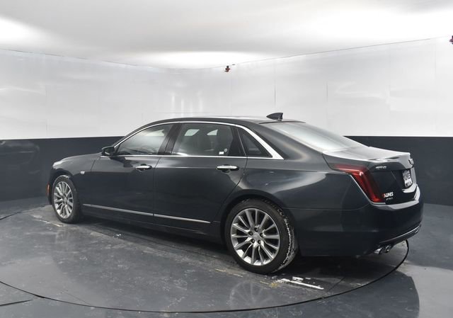Used 2018 Cadillac CT6 Luxury AWD/4WD image 6