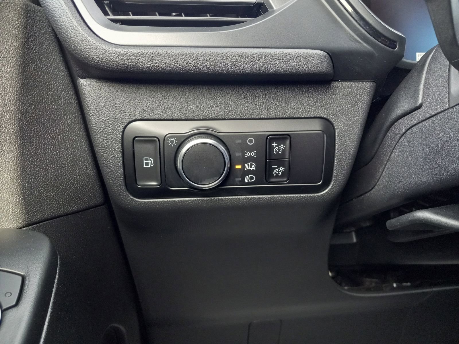 Used 2025 Ford Escape ST-Line w/ Equipment Group 301A FWD image 23