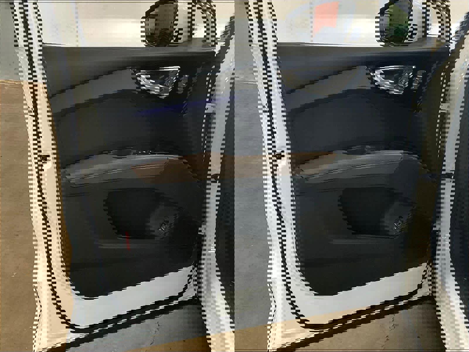 Used 2023 Audi Q4 e-tron Premium Plus w/ Premium Plus image 24