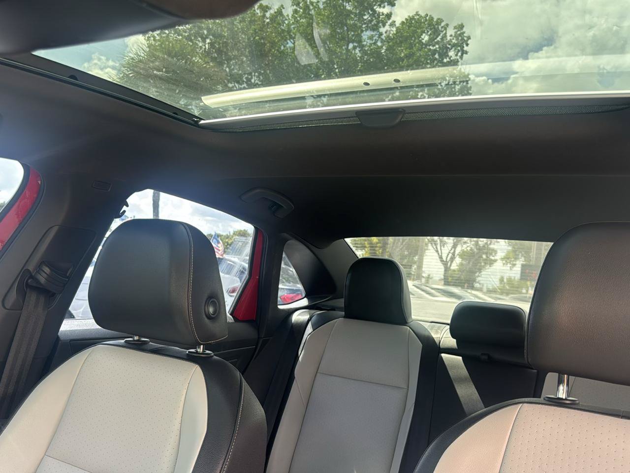 Used 2019 Volkswagen Jetta R-Line FWD image 18