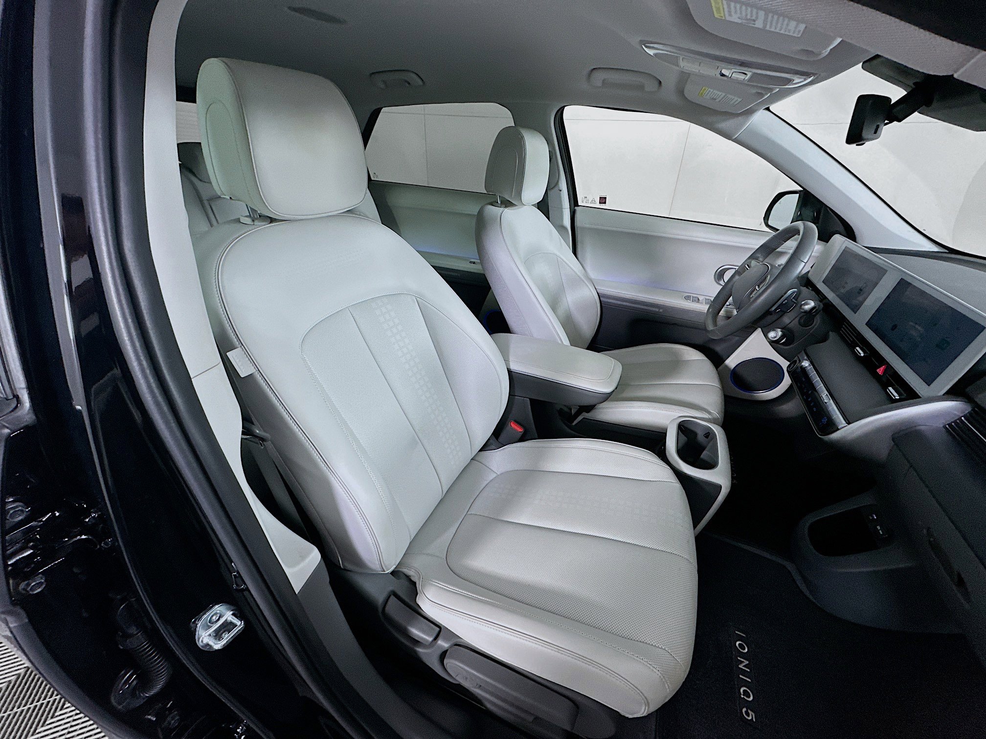 Used 2023 Hyundai Ioniq 5 SEL image 31