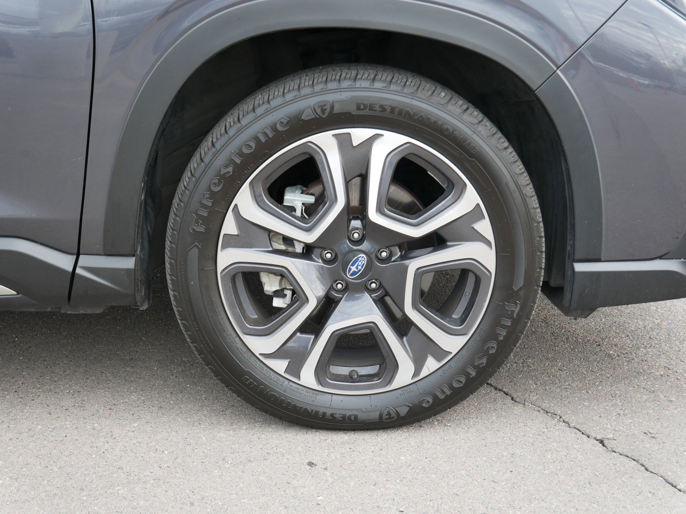 Certified 2023 Subaru Ascent Limited w/ Technology Package image 15