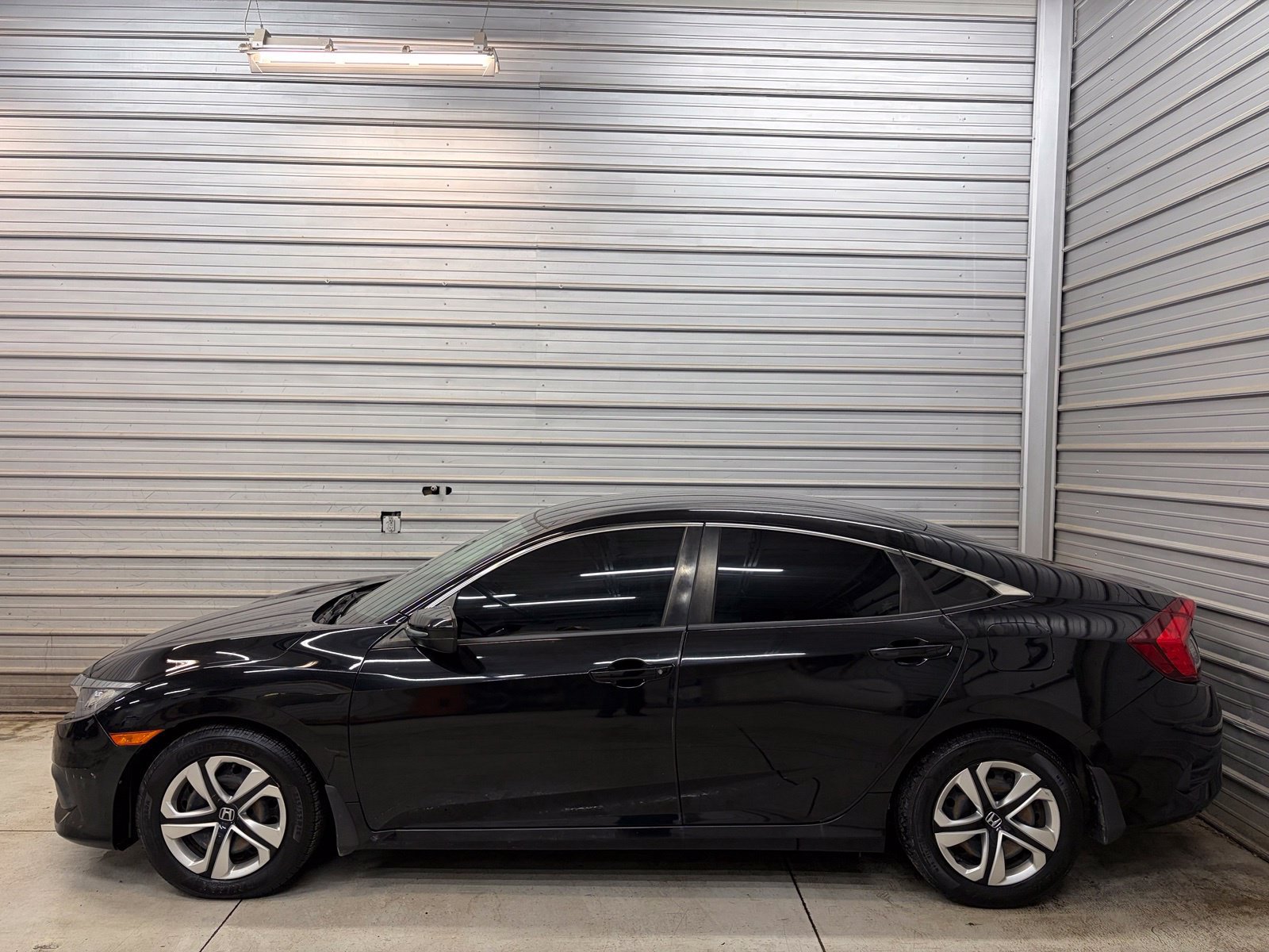 Used 2016 Honda Civic LX image 10