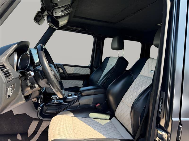 Used 2015 Mercedes-Benz G 63 AMG 4MATIC image 19