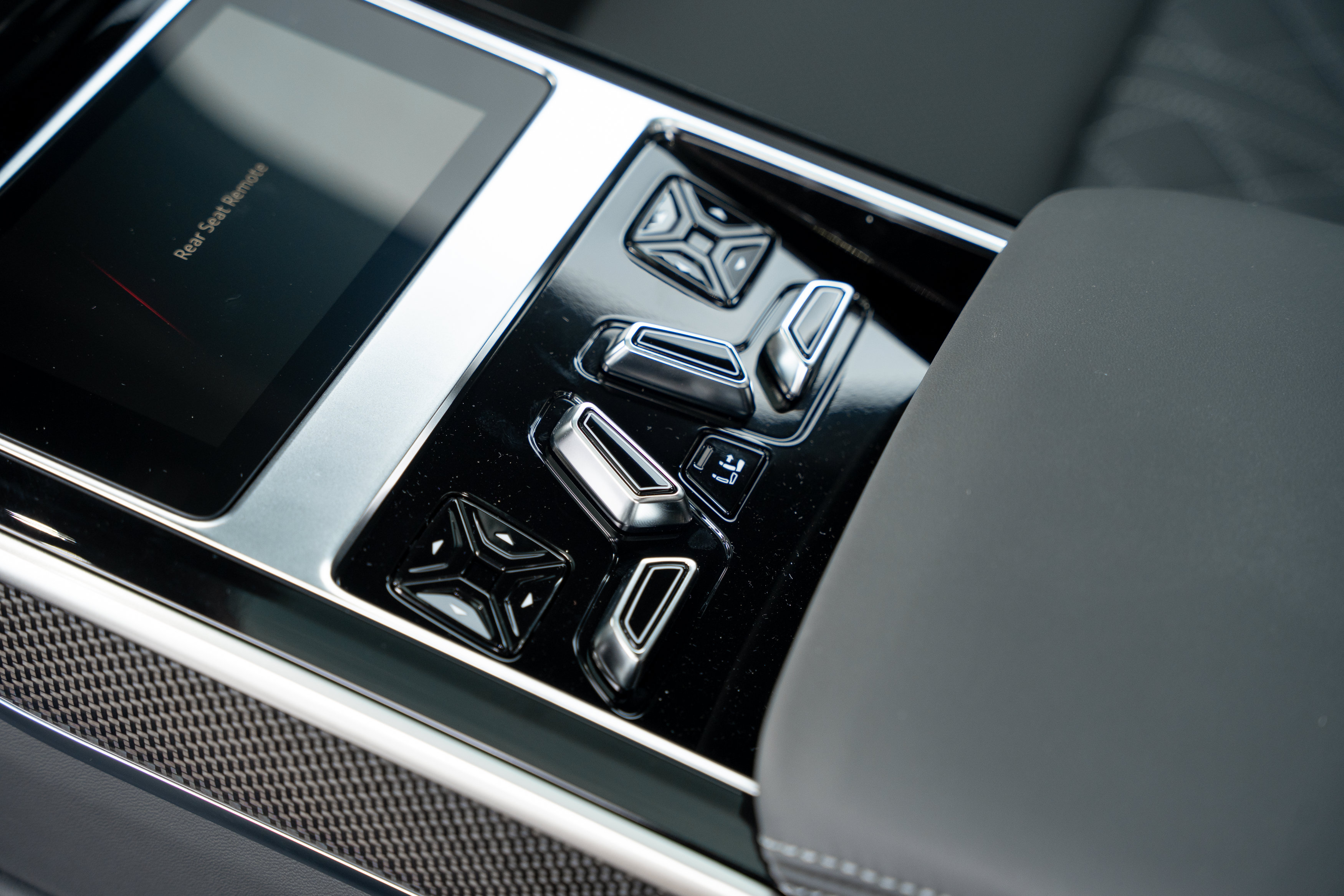 New 2027 Audi S8 AWD/4WD image 33
