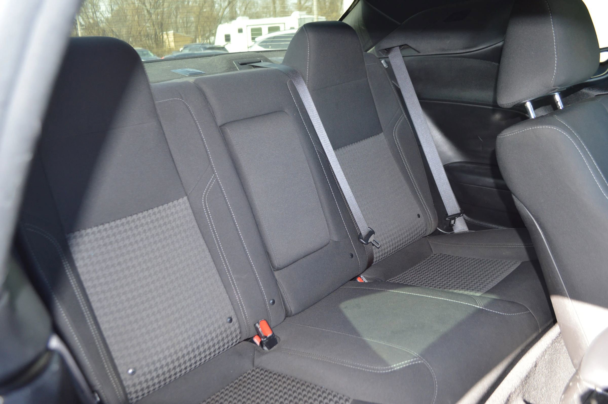 Used 2019 Dodge Challenger SXT image 15