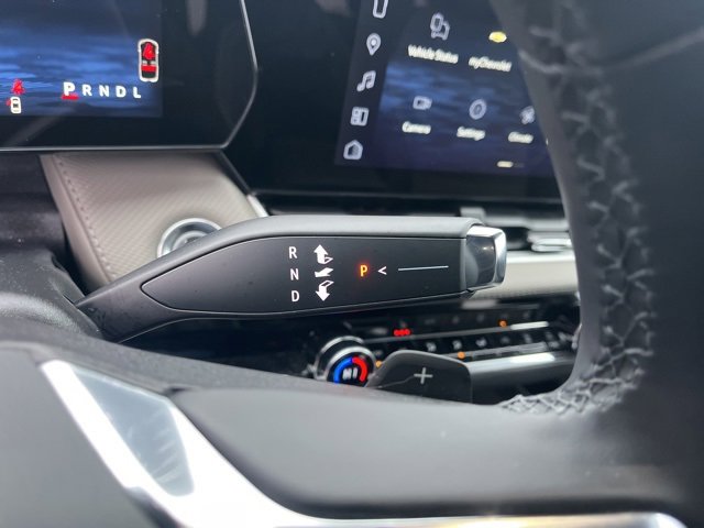 Used 2026 Chevrolet Equinox LT w/ Convenience Package II image 24