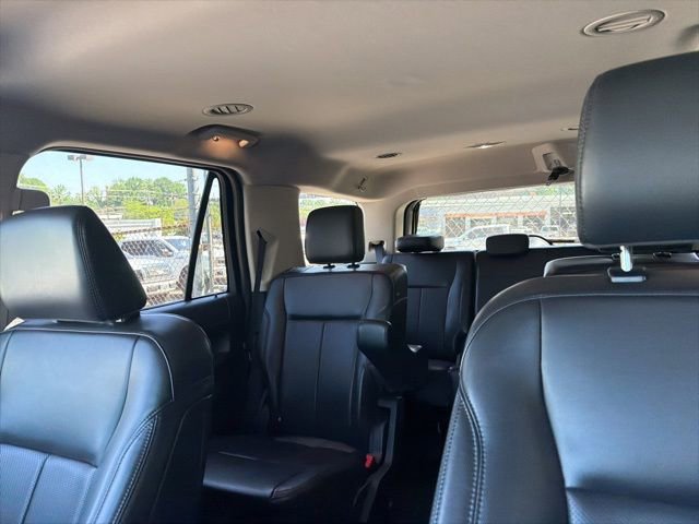 Used 2024 Ford Expedition XLT AWD/4WD image 29