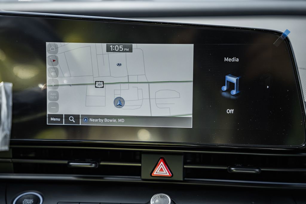 New 2025 Hyundai Elantra N Base image 18