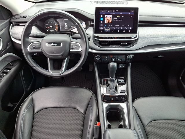 Used 2022 Jeep Compass Latitude w/ Convenience Group AWD/4WD image 15