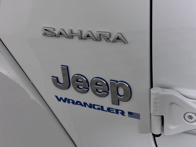 Used 2024 Jeep Wrangler Unlimited Sahara w/ Technology Group AWD/4WD image 33