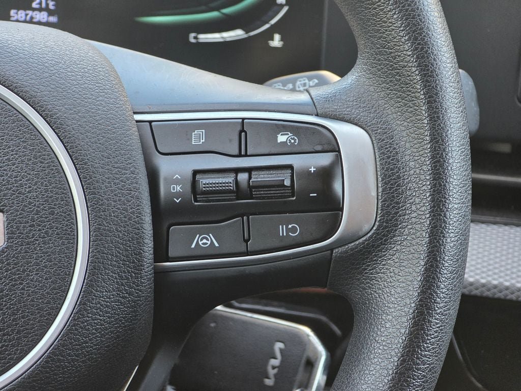Used 2023 Kia Sportage LX AWD/4WD image 19