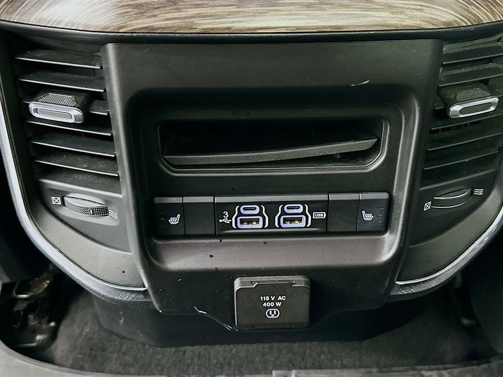 Used 2019 RAM 1500 Laramie image 25