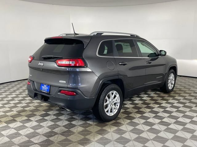 Used 2017 Jeep Cherokee Latitude w/ Comfort/Convenience Group image 26