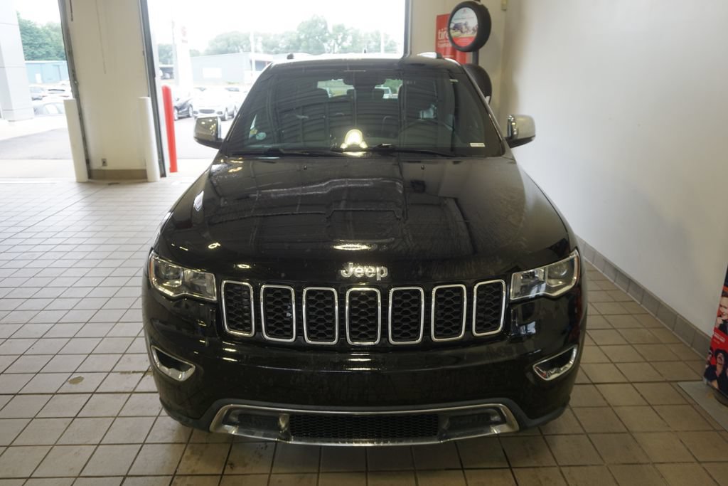 Used 2019 Jeep Grand Cherokee Limited AWD/4WD image 8