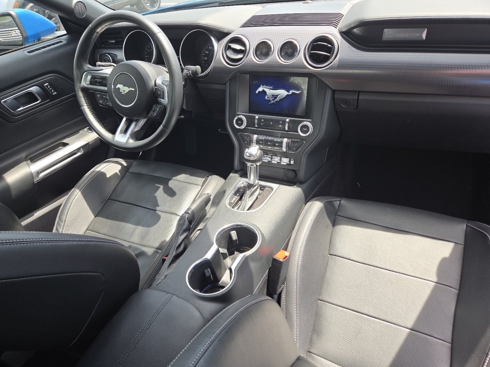 Used 2019 Ford Mustang GT Premium w/ GT Performance Package RWD image 18