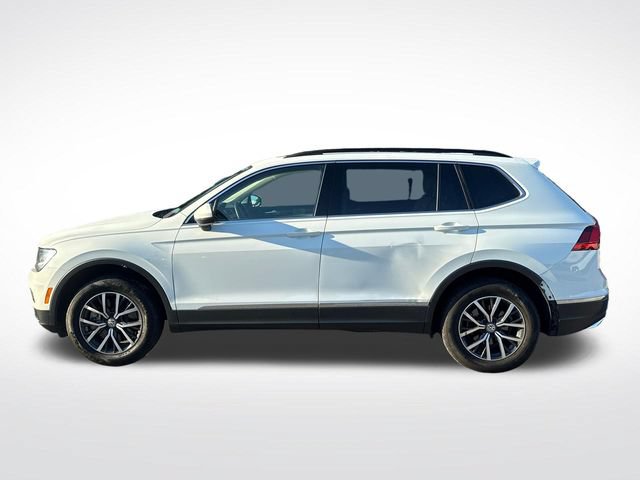 Used 2020 Volkswagen Tiguan SE w/ Panoramic Sunroof Package AWD/4WD image 4