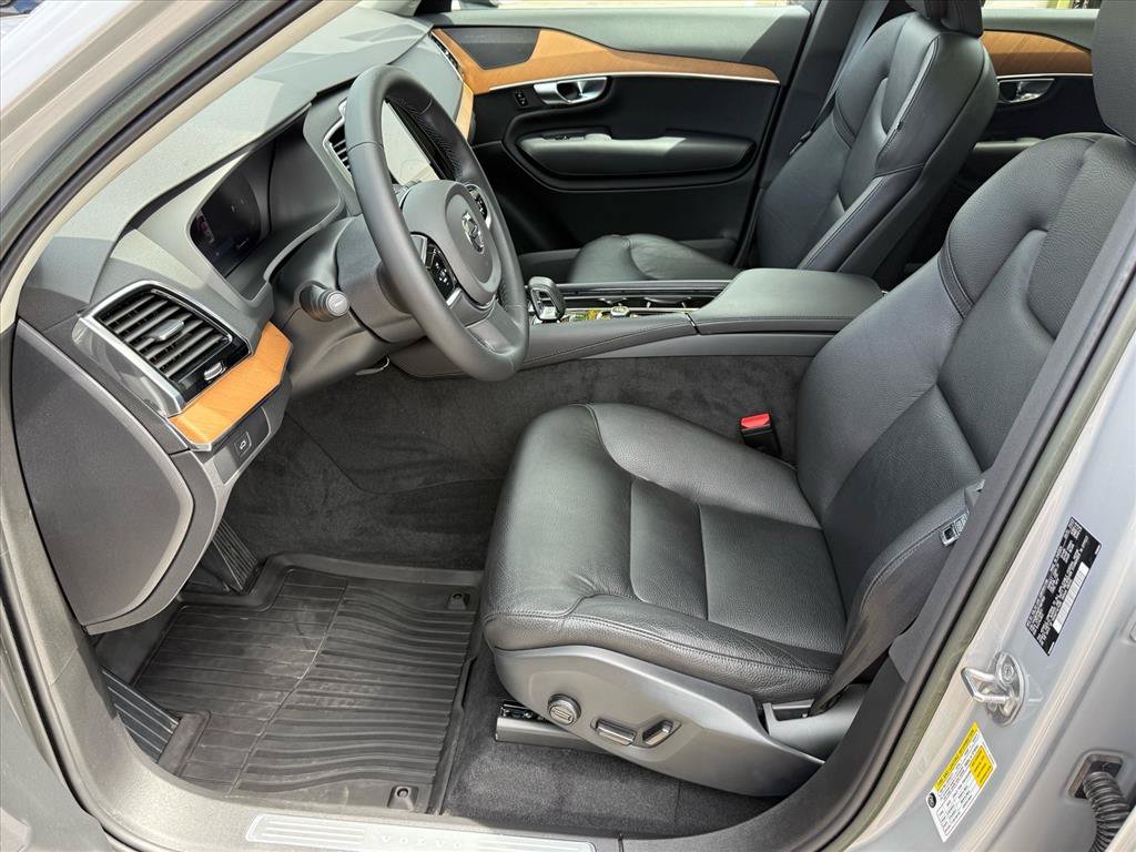 Certified 2023 Volvo XC90 B6 Plus w/ Protection Package Premier AWD/4WD image 10