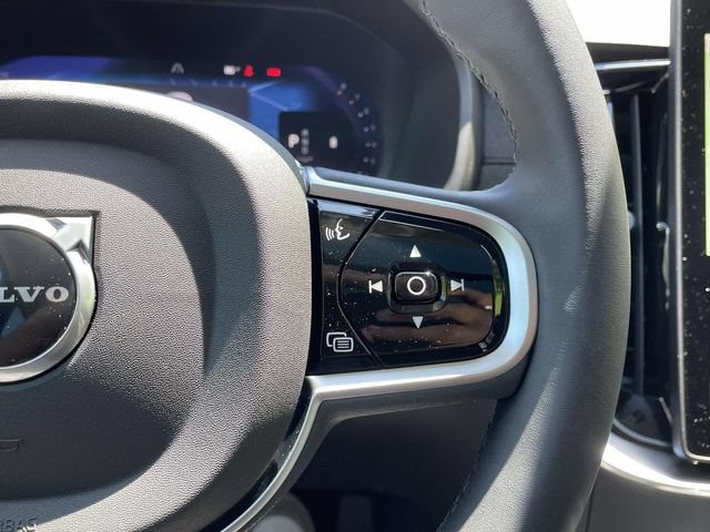 New 2026 Volvo XC90 B5 Core AWD/4WD image 35