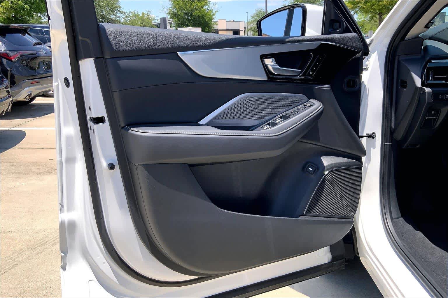 Used 2026 Acura MDX FWD w/ Technology Package image 22