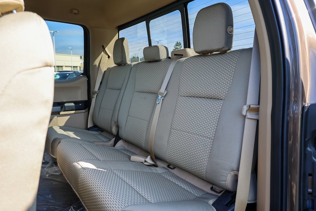 Used 2015 Ford F150 XLT w/ Equipment Group 302A Luxury AWD/4WD image 24