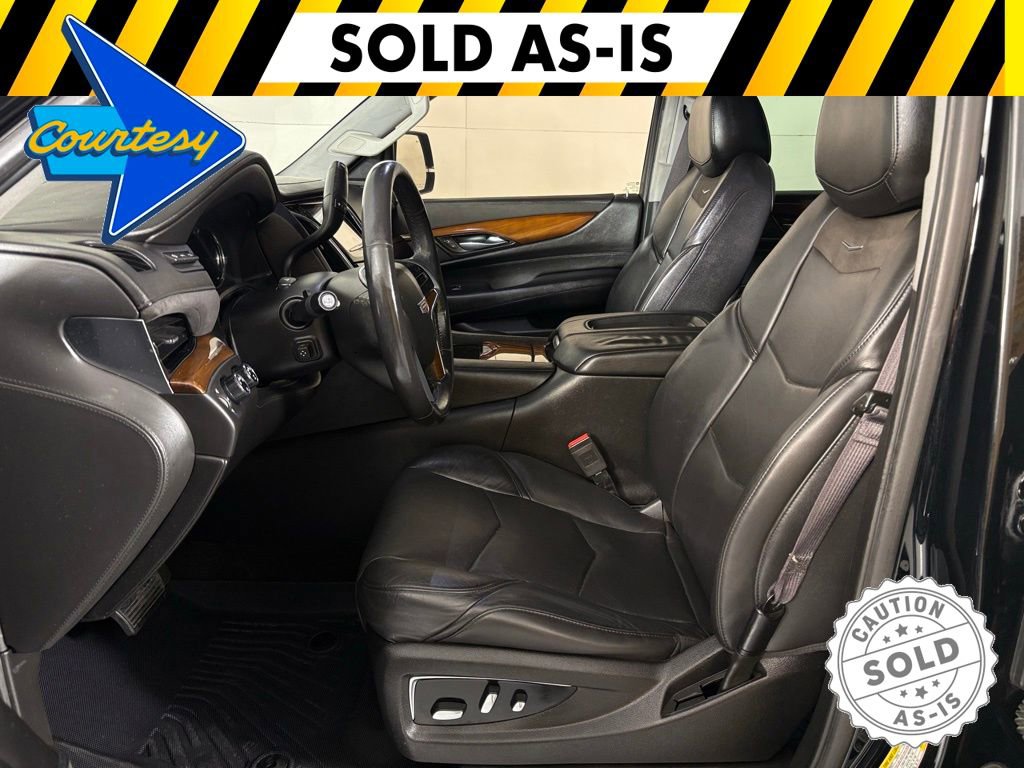 Used 2017 Cadillac Escalade Premium Luxury AWD/4WD image 16