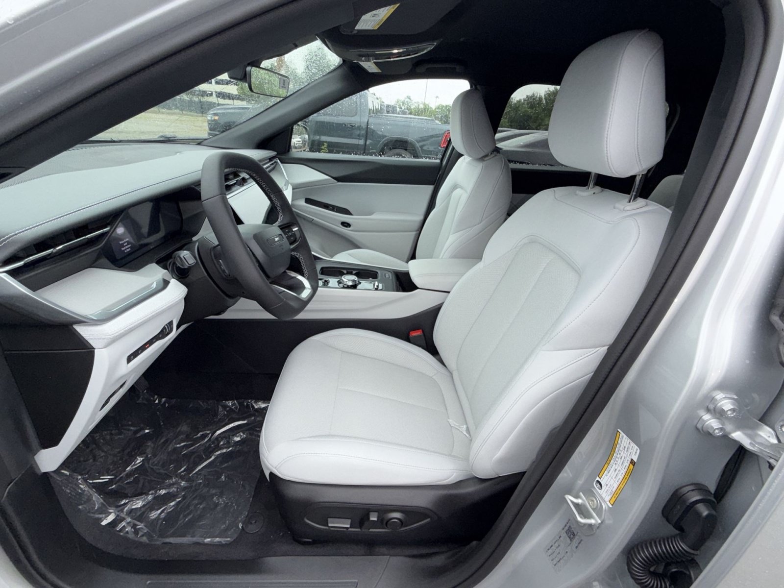 New 2026 Jeep Cherokee Laredo AWD/4WD image 13