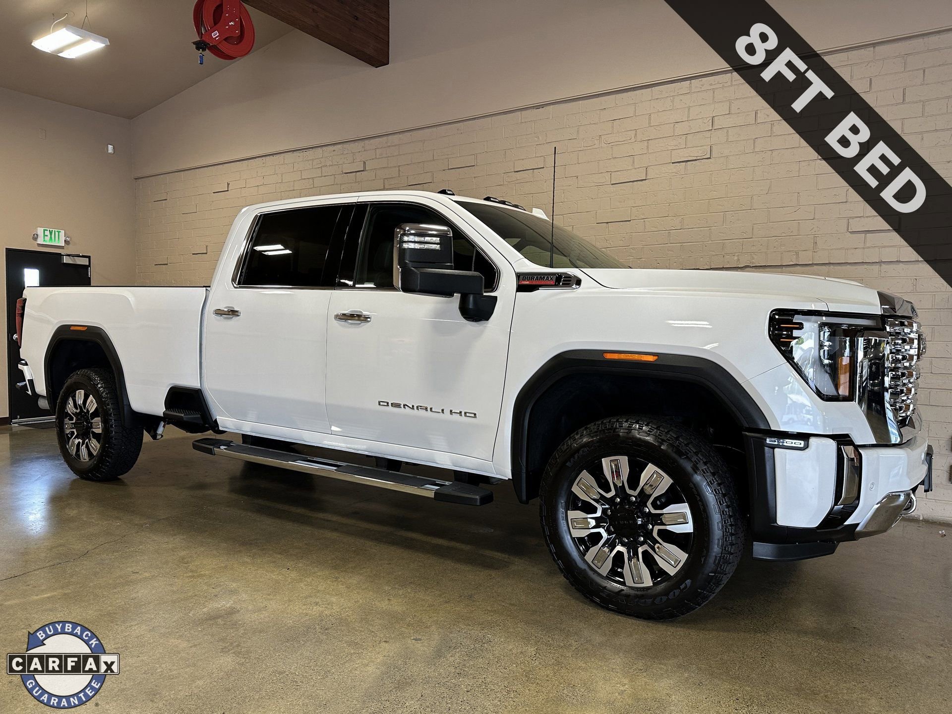 Used 2024 GMC Sierra 3500 Denali image 1