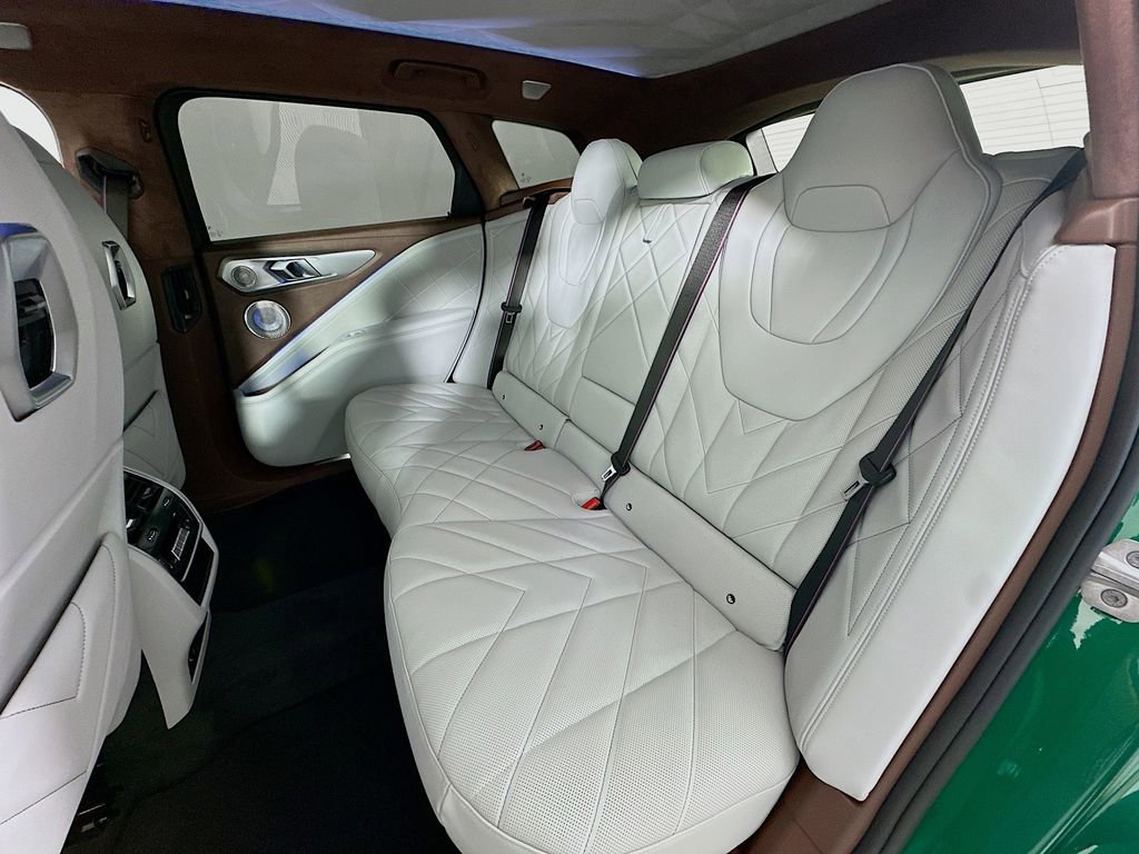 New 2026 BMW XM Label Red w/ M Driver's Package image 17