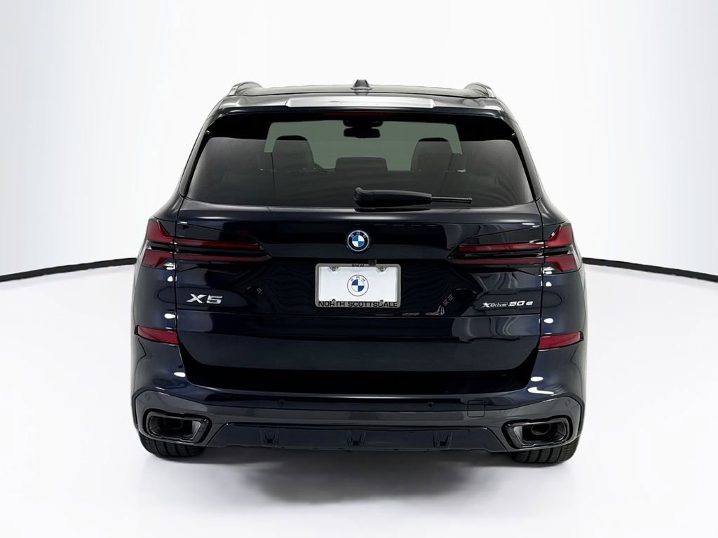 Used 2026 BMW X5 xDrive50e w/ M Sport Package AWD/4WD image 6