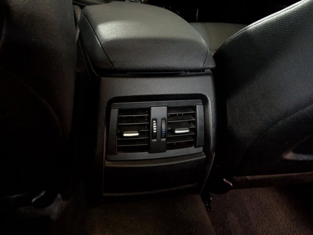 Used 2015 BMW 320i Sedan image 19