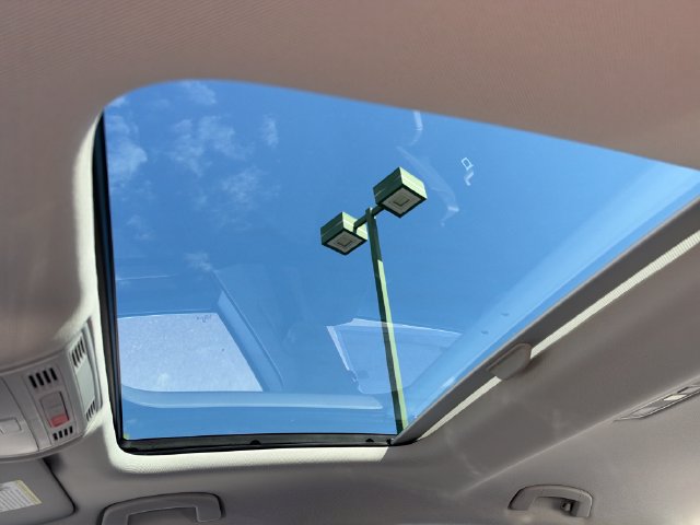 New 2027 Volkswagen Jetta SE FWD image 27