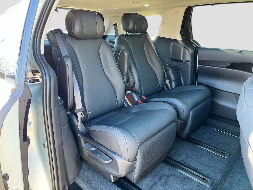 Certified 2026 Kia Carnival SX Prestige image 34