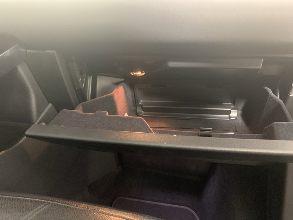 Used 2020 Land Rover Range Rover Evoque SE image 48