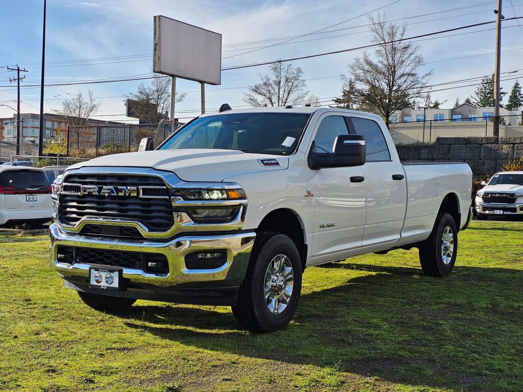 New 2025 RAM 3500 Big Horn image 4