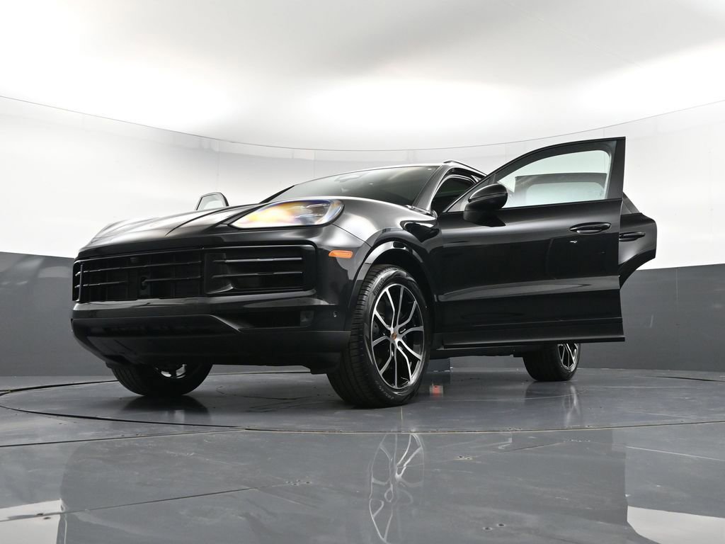 New 2026 Porsche Cayenne AWD/4WD image 37
