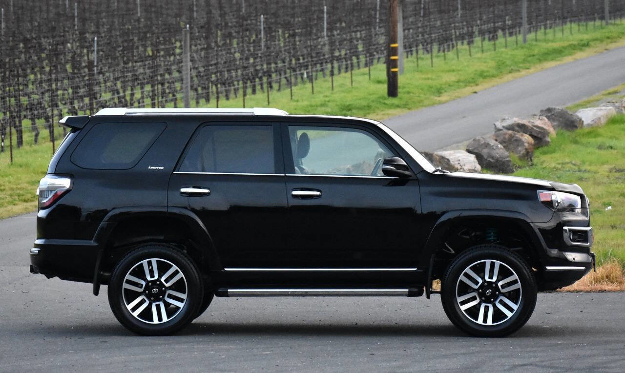 Used 2016 Toyota 4Runner Limited image 15