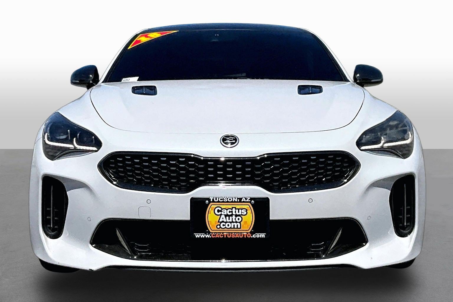 Used 2018 Kia Stinger GT2 RWD image 3