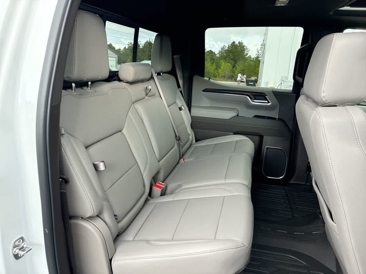 New 2026 GMC Sierra 1500 SLT w/ SLT Premium Plus Package AWD/4WD image 28